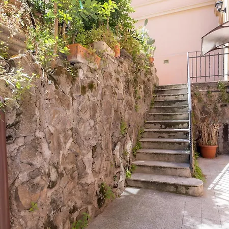 Scipioni - Vatican Apartment *